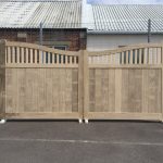 Oak gates timber hampshire uk