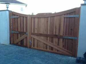 Curved top external Cedar gates